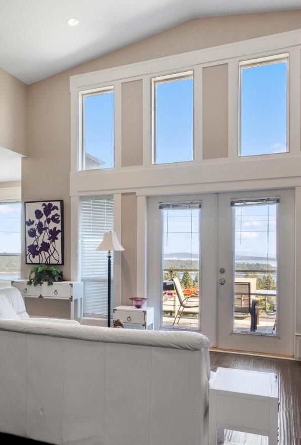 Seaview Executive Home Ladysmith Exterior photo